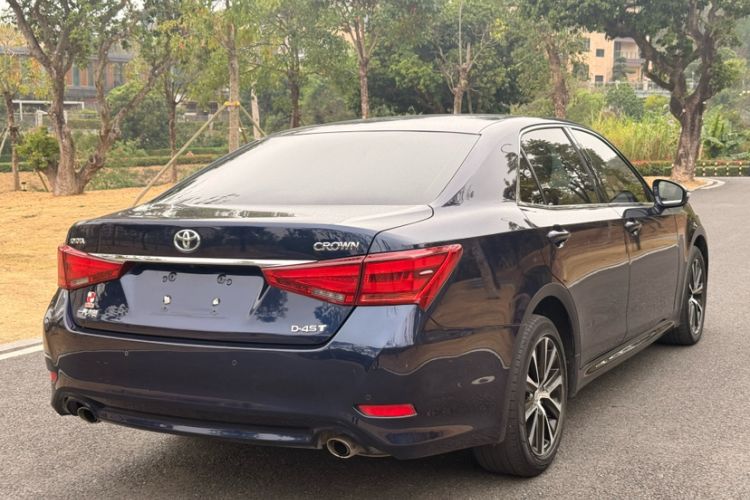 Used Toyota Crown 2018 2.0T Fashion Edition
