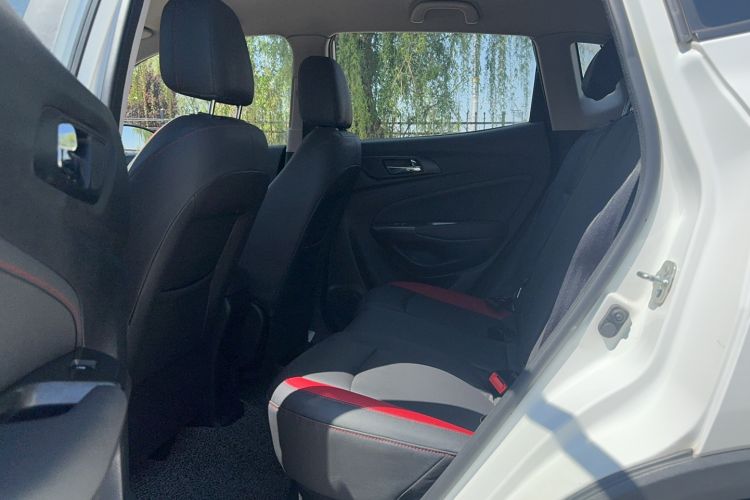 Used CHANGAN CS15 2017 1.5L Automatic Luxury Model with Sunroof
