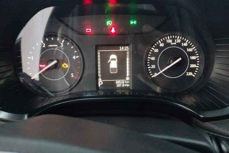 Used JMC Yuhu 7 2022 2.0T Automatic Diesel Two-Wheel Drive Comfort Version Standard Wheelbase
