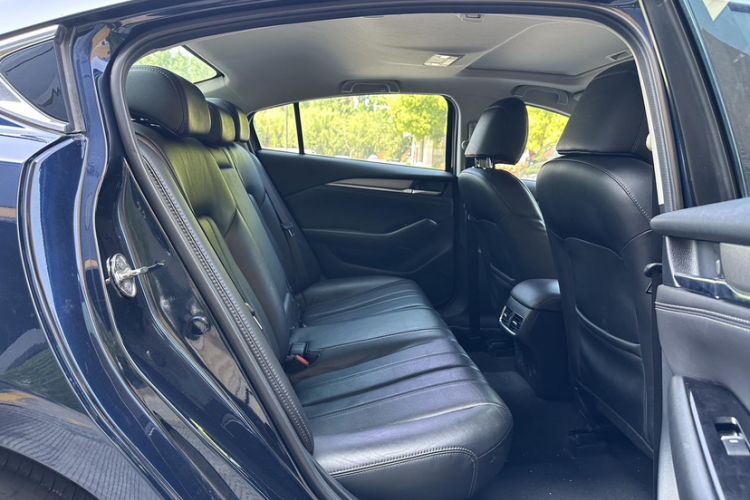 Used Mazda Atenza 2020 2.5L Skyline Sport Edition Interior 5