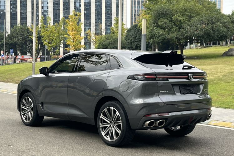 Used Changan UNI-K 2021 2.0T All-Wheel Drive Prestige Version
