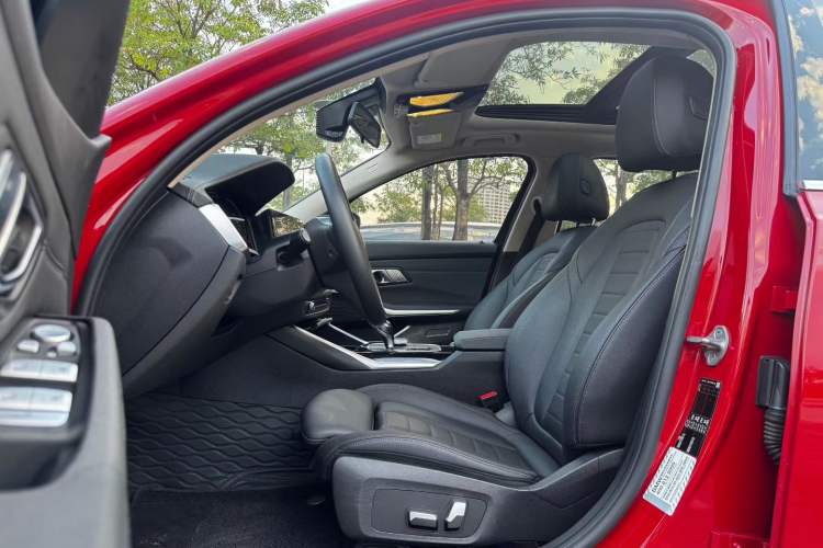 Used BMW 3 Series 2020 325Li First Edition
