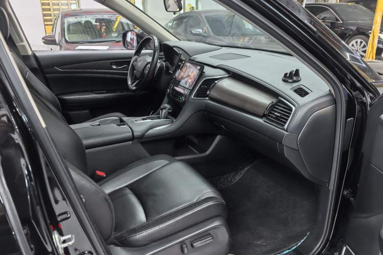 Used Honda Avancier 2017 240TURBO Two-Wheel Drive Luxury Edition