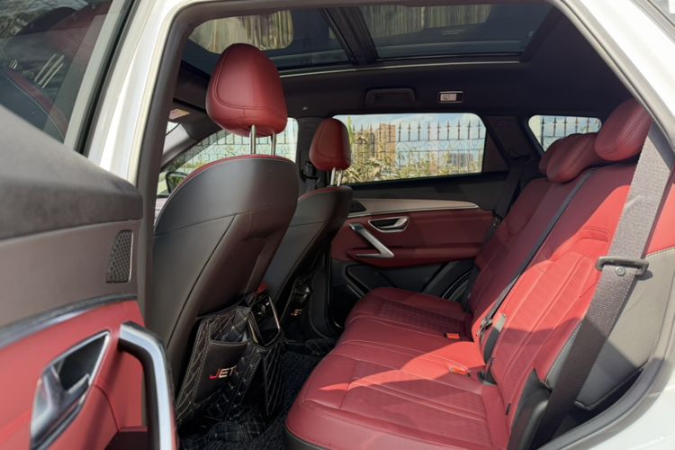 Used JETOUR X70 PLUS 2025 Champion Edition 1.5T DCT Champion PRO 5-Seater