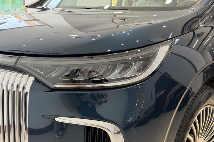 Used VOYAH Dream 2025 PHEV Four-Wheel-Drive Flagship Kunpeng Edition Left Front Headlight