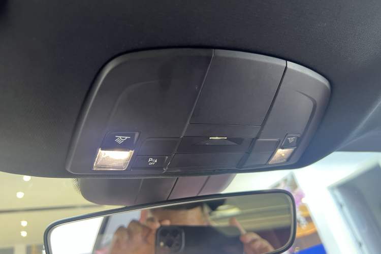 Used Porsche 718 2016 Cayman 2.0T
