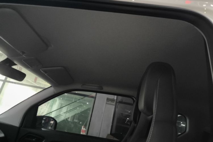 Used Wuling Hongguang MINIEV 2022 Zizai Version Lithium Iron Phosphate Interior 6