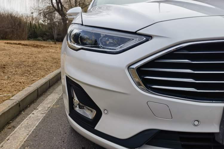 Used Ford Mondeo 2018 EcoBoost 180 SmartControl Luxury Model China V Standard