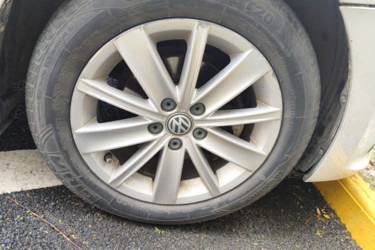 Used Volkswagen Polo 2014 1.4L Automatic Comfort Edition