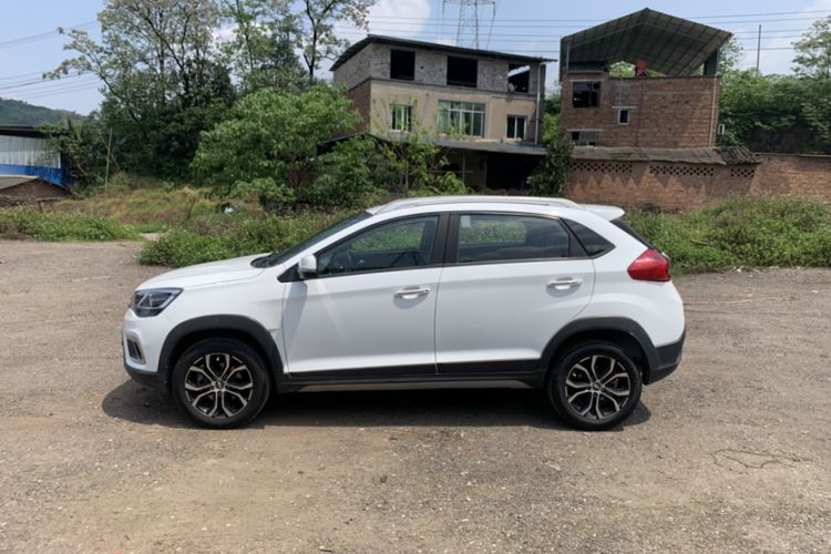 Used Chery Tiggo 3X 2018 1.5L Manual Elite Edition Exterior 5