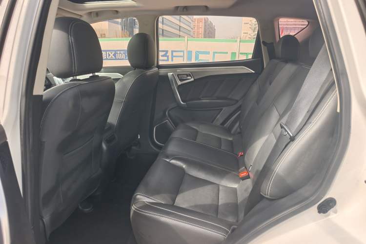 Used Geely Auto Vision X6 2016 1.8L Manual Luxury Model