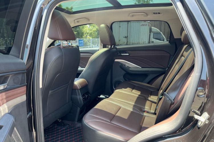 Used Wey VV6 2020 2.0T Two-Wheel Drive Smart Protection+