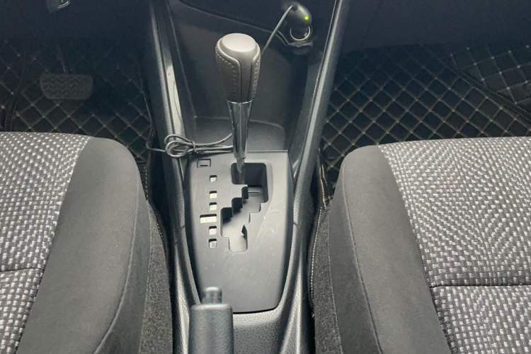 Used Toyota Vios 2014 1.5L Automatic ZhiZhen Edition Gear Lever