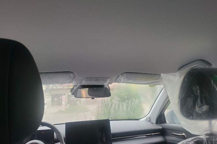 Used Baojun Yunhai 2024 140km Plug-in Hybrid Version