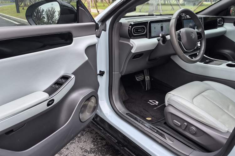 Used Leapmotor C01 2023 Range-Extended 216 Comfort Edition
