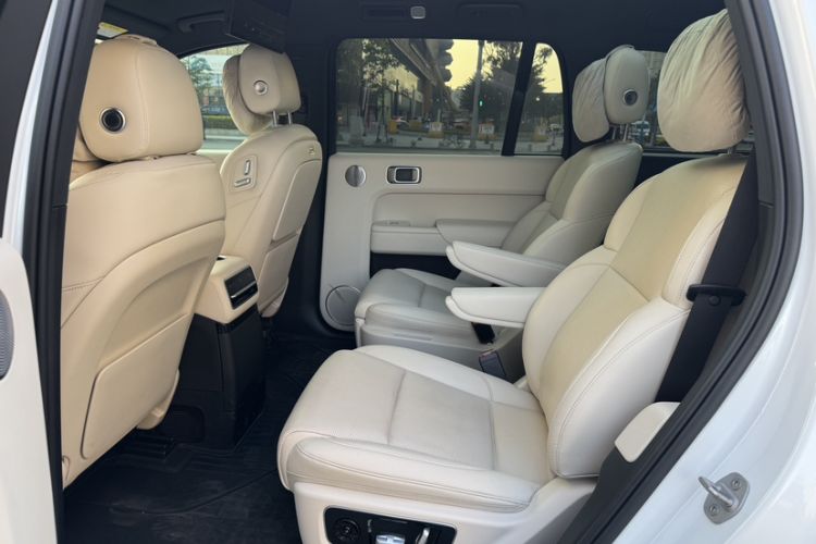 Used Li Auto L9 2022 Max model
