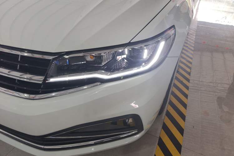 Used Volkswagen Bora 2021 1.5L Automatic Comfort Smart Connect Edition Exterior 8