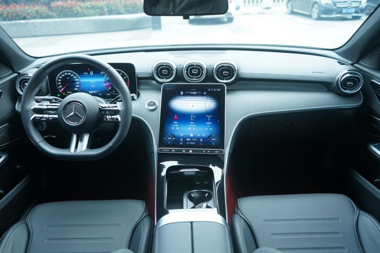 Used Mercedes-Benz C-Class 2023 Restyled C 260 L Sport Edition Interior 1