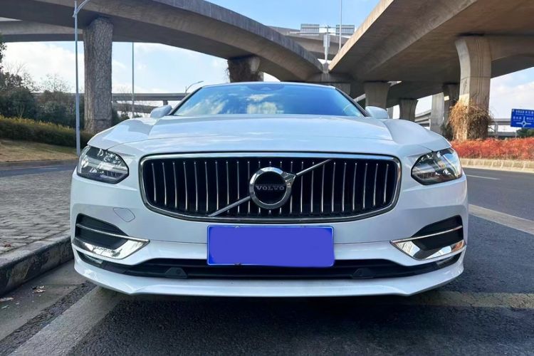 Used Volvo S90 2020 Facelifted T5 Zhiyi Luxury Edition