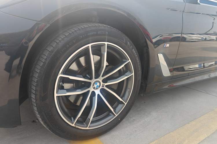 Used BMW 5 Series 2022 Second Facelift 525Li M Sport Package