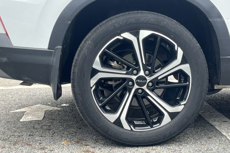 Used Dongfeng Aeolus Huge 2022 Mach Power 1.5T Dare-Enjoy Edition · Smart
