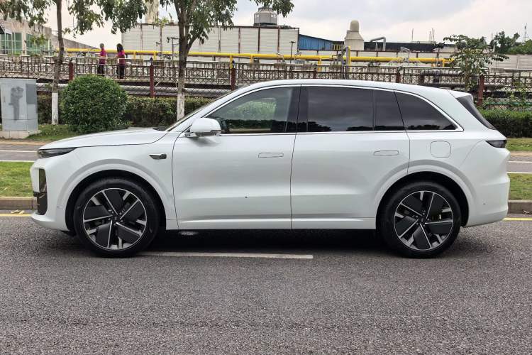 Used Li Auto L6 2025 Pro Smart Refresh Edition Exterior 5