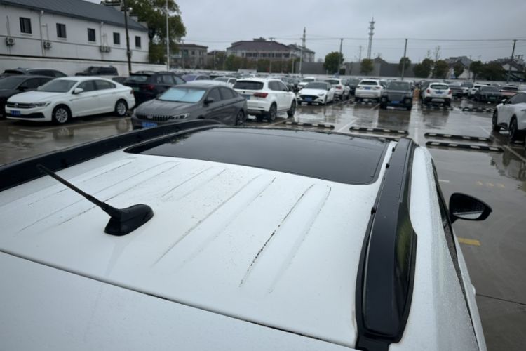 Used BYD Yuan New Energy 2018 EV360 Smart Connect Cool Edition Exterior 12