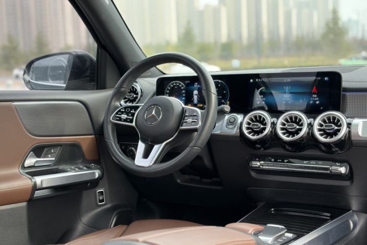 Used Mercedes-Benz GLB 2022 GLB 220 Dynamic Edition Interior 10