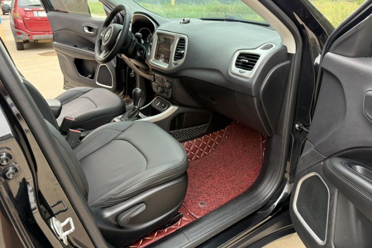 Used Jeep Compass 2017 200T Automatic Family Edition