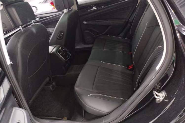 Used Volkswagen Passat 2024 380TSI Dragon Edition
