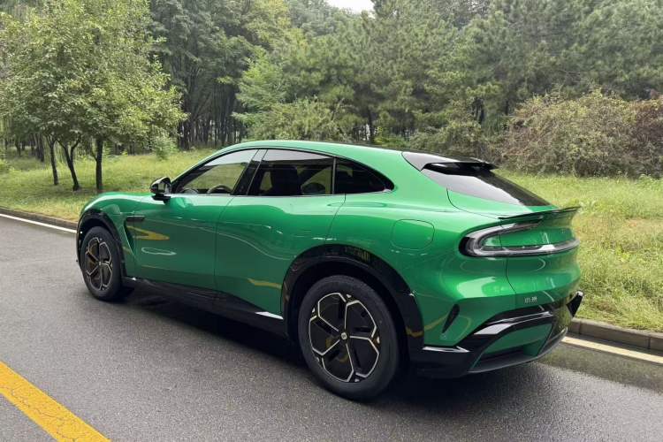 Used Xiaomi Auto YU7 2025 Ultra-Long Range Rear-Wheel Drive Version
