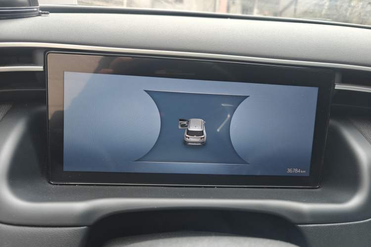 Used Hyundai Tucson 2023 Tucson L 1.5T Automatic Two-Wheel Drive LUX Prestige Edition Odometer Close Up