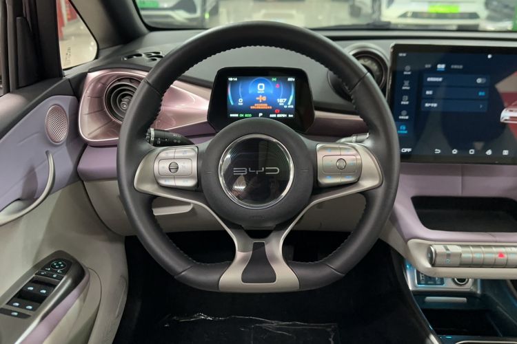 Used BYD Dolphin 2021 405 km Fashion Edition
