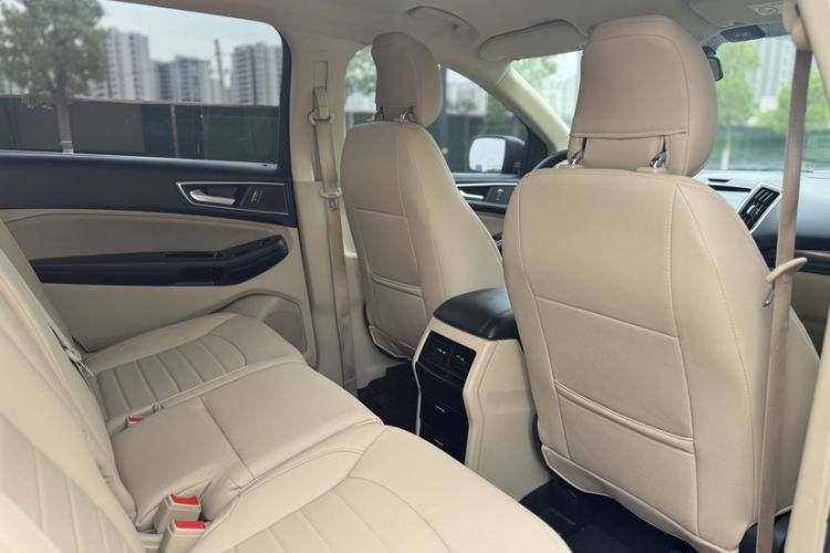 Used Ford Edge 2015 2.0T GTDi Two-Wheel-Drive Elite Edition