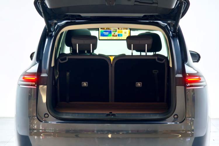 Used Leapmotor C16 2024 Range-Extended 200 Luxury Edition
