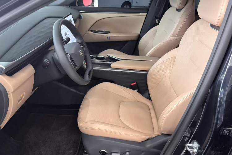 Used ARCFOX Alpha T5 2025 520 PRO
