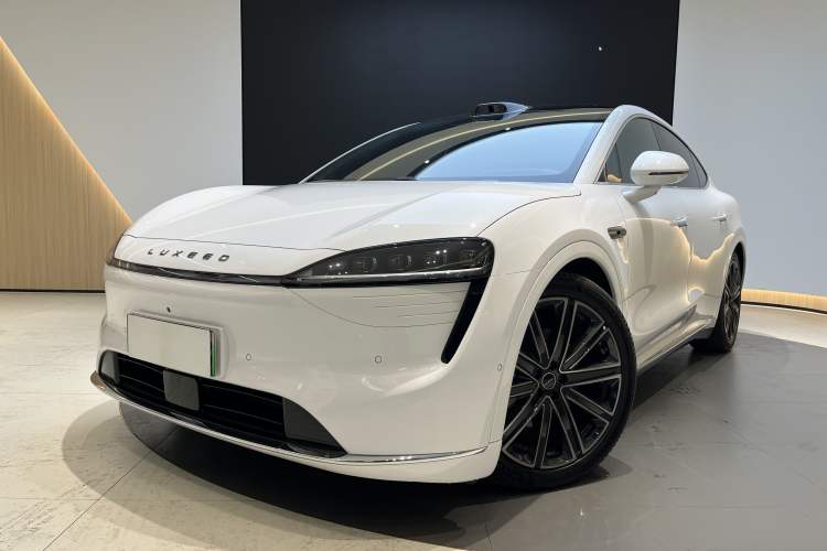 Used Hima Luxeed R7 2025 Range-Extended Version 251 km Max Exterior 1