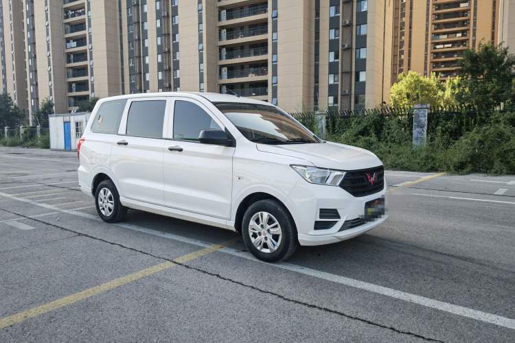 Used Wuling Hongguang 2021 1.5L Revised S Base Version with Electric Power Steering LAR