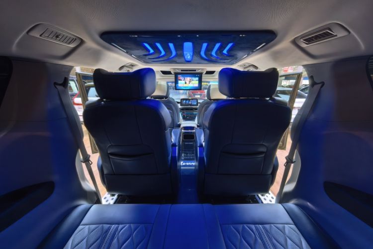 Used Buick GL8 2022 Land Business Class 652T Luxury Model Interior 10