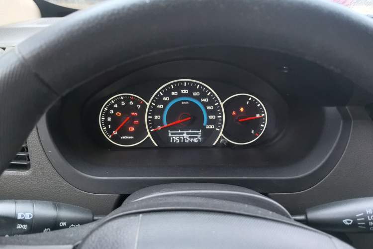 Used Wuling Rongguang V 2016 1.5L Standard Version