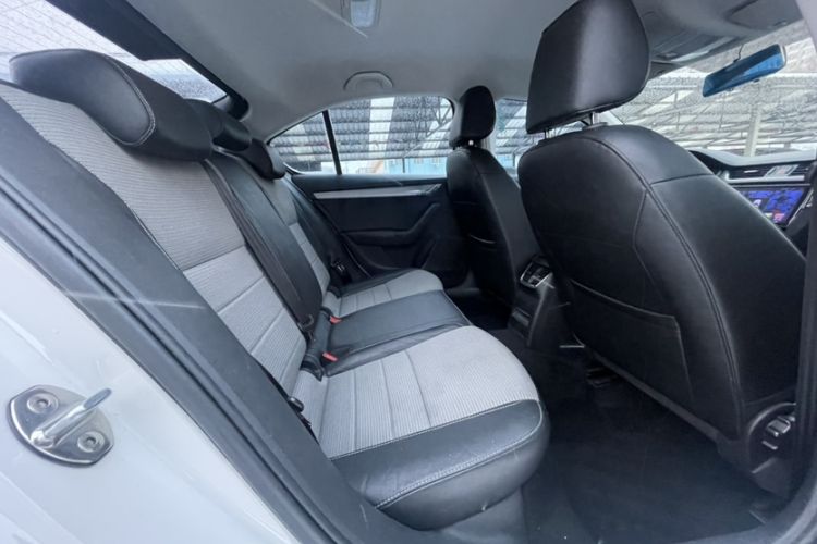 Used Skoda Octavia 2017 1.6L Automatic Chuanxing Edition