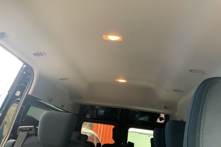 Used JMC Fushun 2025 2.0T 6MT Diesel Mid-Range Business-Class 9-Seater (Non-Commercial)
