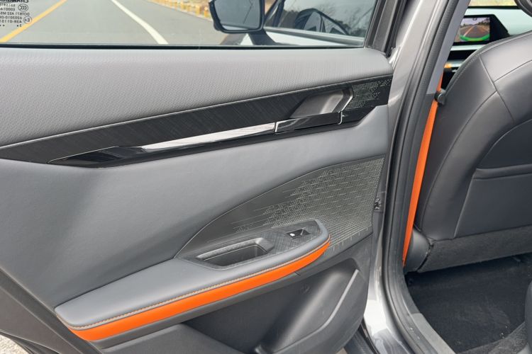 Used Changan UNI-V 2022 1.5T Prestige Version