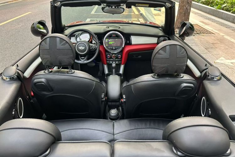 Used MINI 2016 2.0T COOPER S CABRIO Interior 3