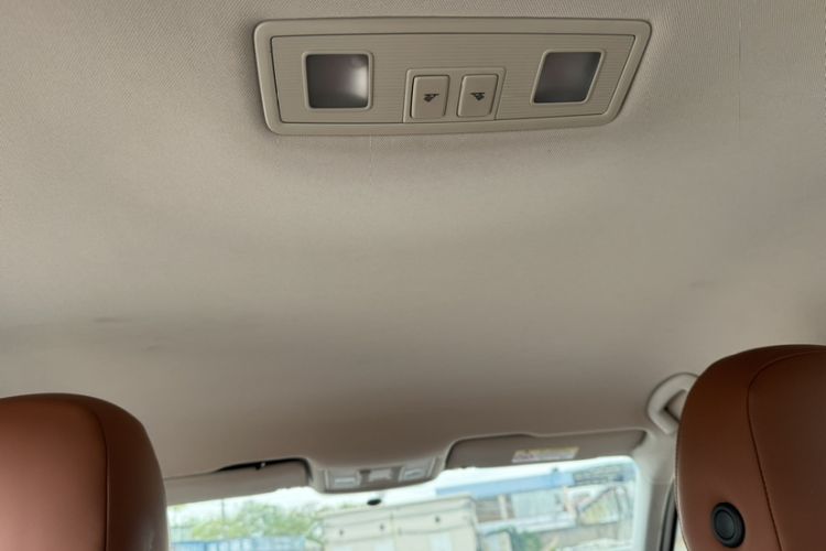 Used Volkswagen Lamando 2019 230TSI DSG Fashion Edition China VI