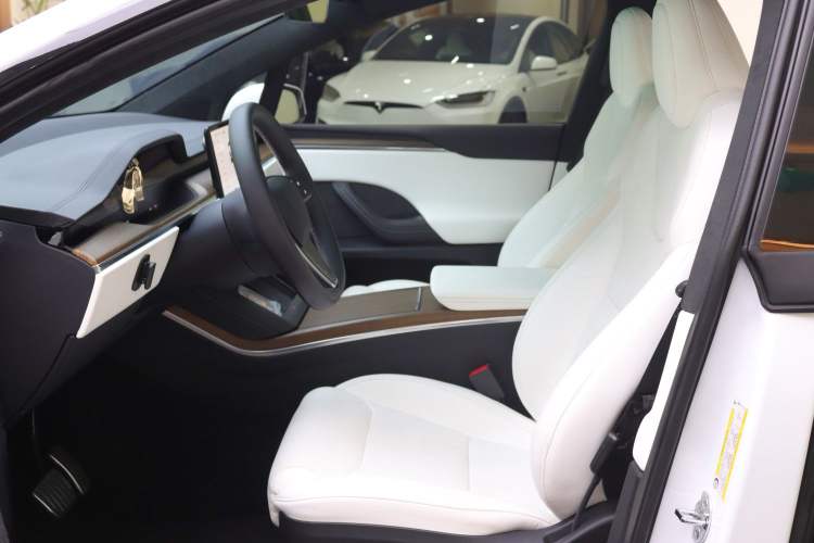 Used Tesla Model X 2023 Dual-Motor All-Wheel-Drive Version