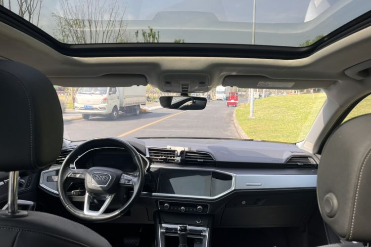 Used Audi Q3 2020 35 TFSI Ambition Style Edition Headliner