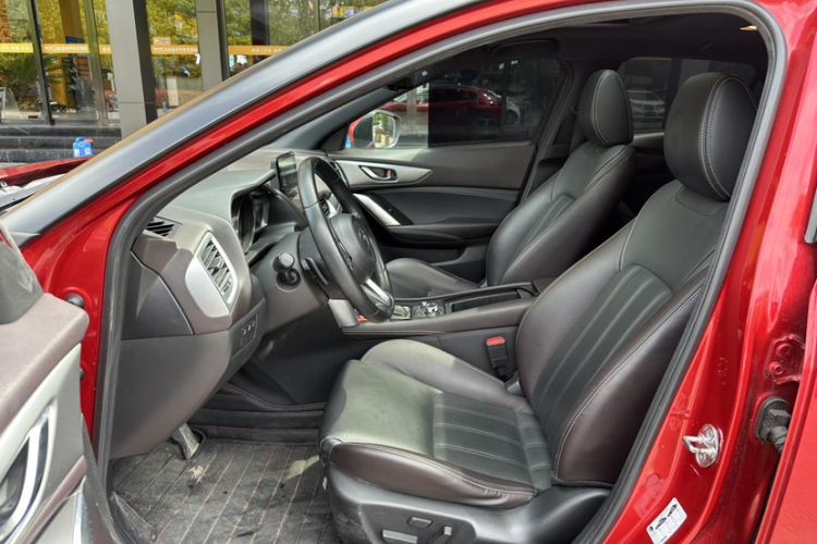 Used Mazda CX-4 2018 2.0L Automatic Two-Wheel Drive Blue Sky Leading Edition China V Standard