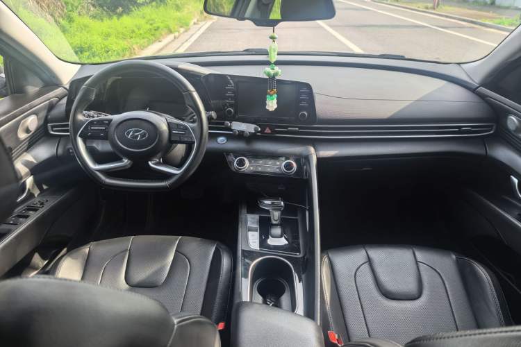 Used Hyundai Elantra 2022 1.5L CVT GLX Elite Edition
