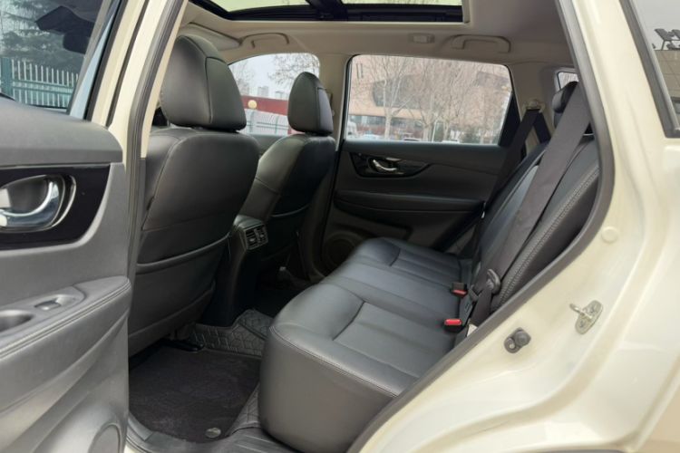 Used Nissan X-Trail 2021 2.0L CVT 2WD XL ITS Comfort Commemorative Edition Interior 4